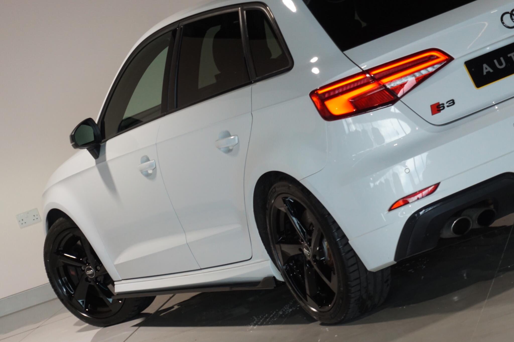 Audi S3 2.0 TFSI Black Edition Sportback 5dr Petrol S Tronic quattro Euro 6 (s/s) (310 ps)